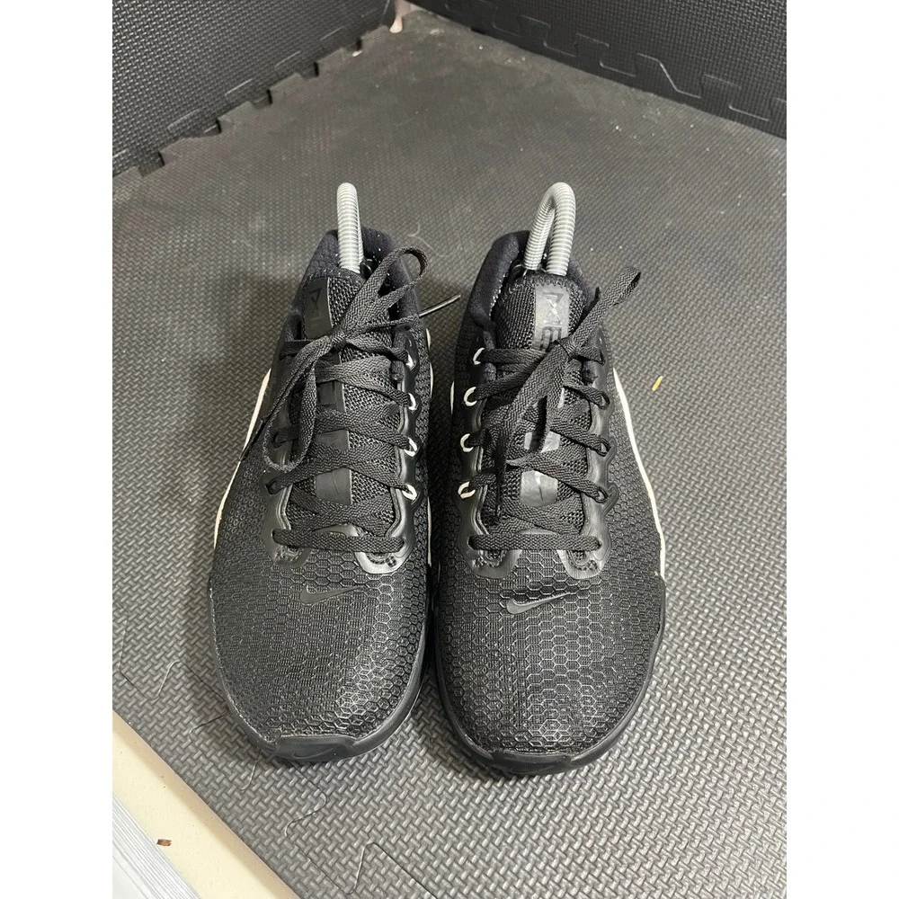 Nike good size